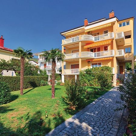 Apartments Antic Selce Eksteriør bilde